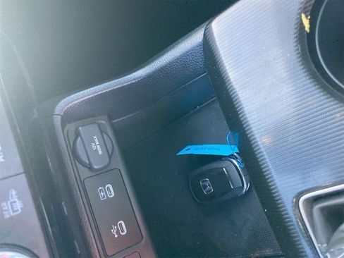 Used 2025 Honda Civic Sport image 12