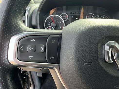 Used 2025 RAM 2500 Big Horn w/ Bed Convenience Group image 27