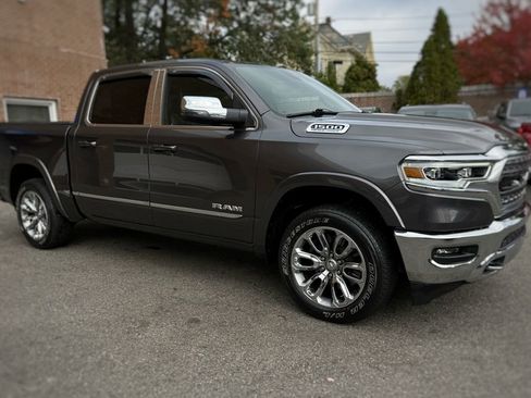 Used 2024 RAM 1500 Limited w/ Bed Utility Group image 3