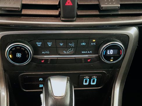 Used 2020 Ford EcoSport SE AWD/4WD image 23