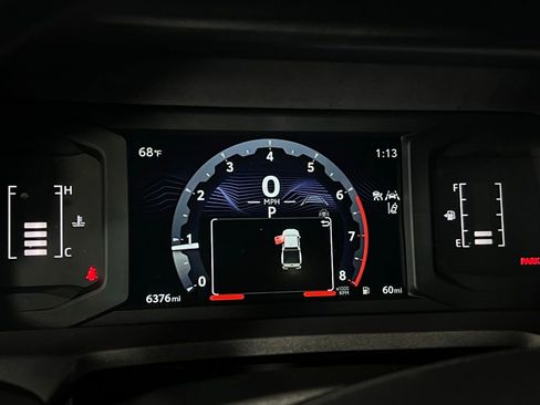 Used 2025 Toyota Tacoma SR5 image 15