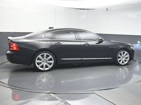 Used 2017 Volvo S90 T6 Inscription w/ Vision Package AWD/4WD image 8