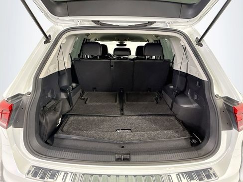 Used 2023 Volkswagen Tiguan SE FWD image 26