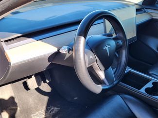 Used 2022 Tesla Model 3 video 2