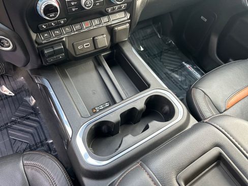 Used 2020 GMC Sierra 1500 AT4 image 23