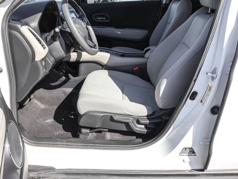 Used 2022 Honda HR-V EX image 16