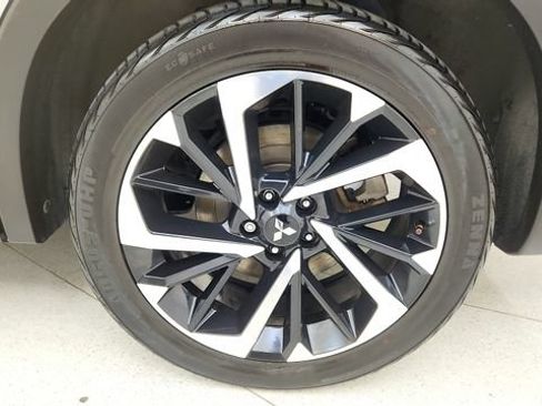 Used 2022 Mitsubishi Outlander SE AWD/4WD image 73