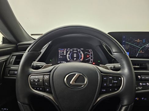 Used 2024 Lexus ES 350 Ultra Luxury w/ Accessory Package (Z1) image 30