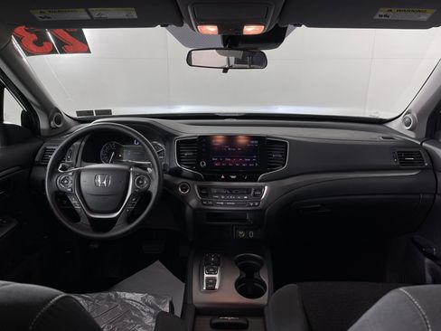 Used 2023 Honda Ridgeline Sport image 15