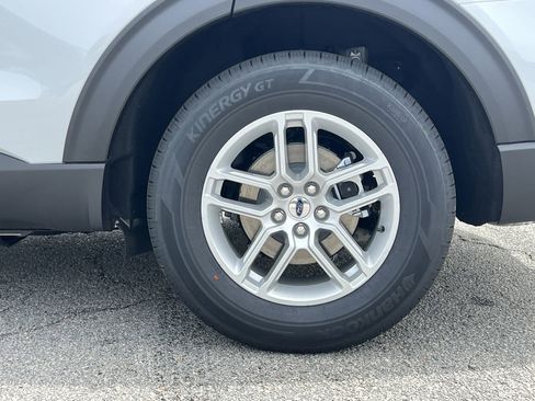 New 2026 Ford Explorer Active image 27