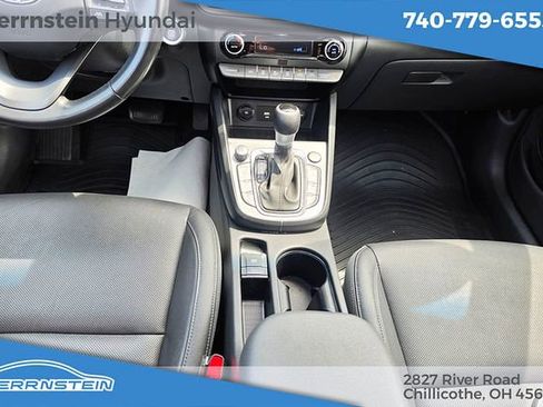 Used 2022 Hyundai Kona Limited w/ Winter Weather Package AWD/4WD image 13