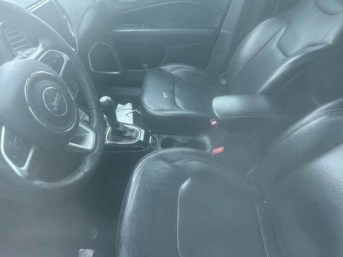 Certified 2019 Jeep Compass Limited image 7