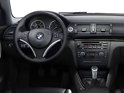 Used 2009 BMW 135i Coupe image 8