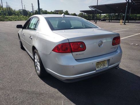 Used 2010 Buick Lucerne CXL w/ Driver Confidence Package FWD image 7