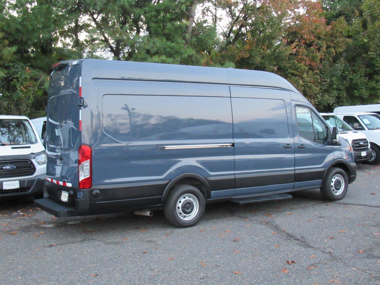 Used 2020 Ford Transit 250 148 High Roof Extended RWD image 6