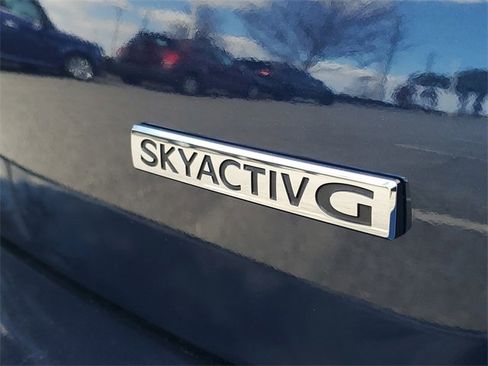 Used 2020 MAZDA MAZDA3 AWD Sedan w/ Preferred Package image 6