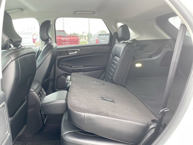 Used 2015 Ford Edge SEL w/ Equipment Group 201A FWD image 13