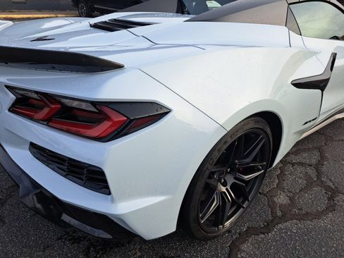 Used 2023 Chevrolet Corvette Z06 image 19