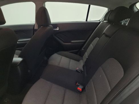 Used 2018 Kia Forte LX FWD image 18