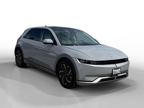 Used 2024 Hyundai Ioniq 5 Limited RWD image 7
