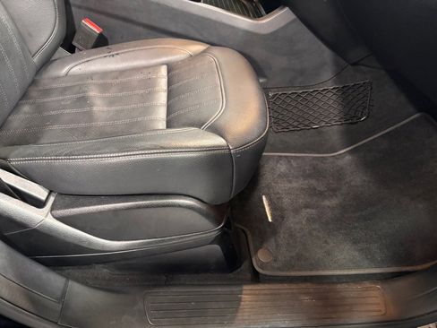 Used 2018 Mercedes-Benz GLE 350 350 4MATIC image 18