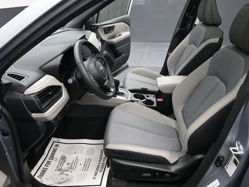Used 2025 Subaru Forester Premium image 13