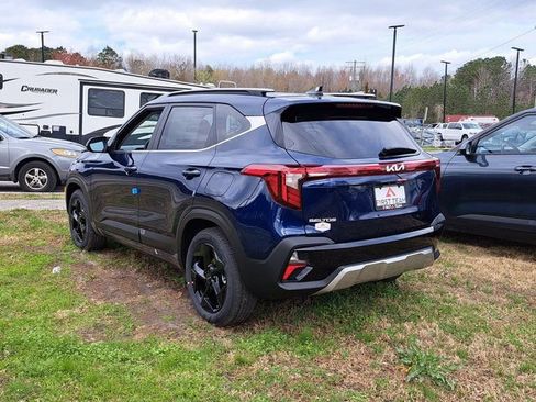 New 2026 Kia Seltos EX w/ EX Sunroof Package image 6