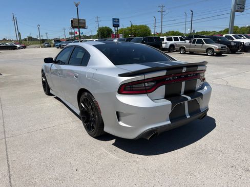 Used 2023 Dodge Charger Scat Pack w/ Plus Group RWD image 7