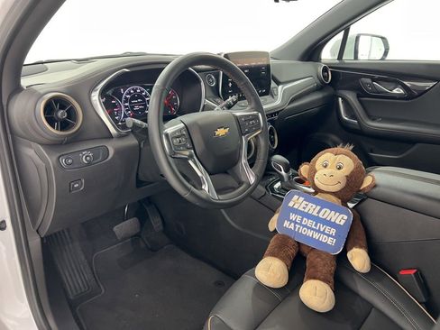 Used 2025 Chevrolet Blazer Premier w/ Driver Confidence II Package image 42