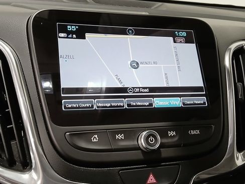 Used 2018 Chevrolet Equinox Premier image 22