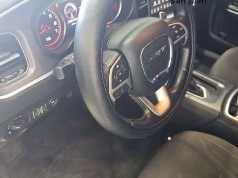 Used 2016 Dodge Charger SXT image 32