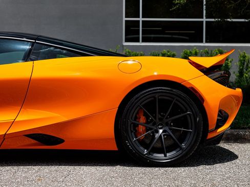 New 2027 McLaren 750S RWD image 26