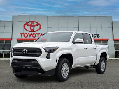 New 2026 Toyota Tacoma SR5