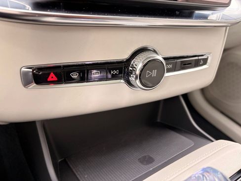 New 2026 Volvo XC90 B6 Ultra w/ Protection Package AWD/4WD image 20