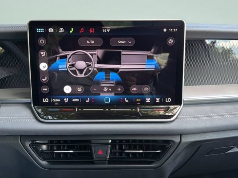 New 2026 Volkswagen Tiguan SE R-Line FWD image 20