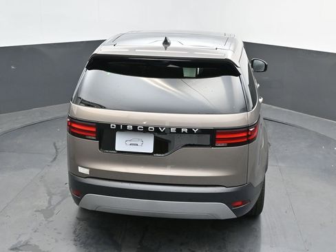 New 2025 Land Rover Discovery S AWD/4WD image 35