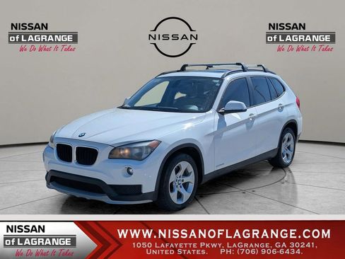 Used 2015 BMW X1 sDrive28i image 1