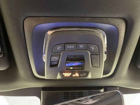 New 2026 Toyota C-HR AWD/4WD image 29