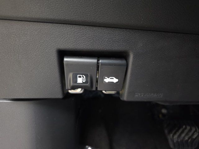 Used 2025 Nissan Versa SV w/ Trunk Package FWD image 38