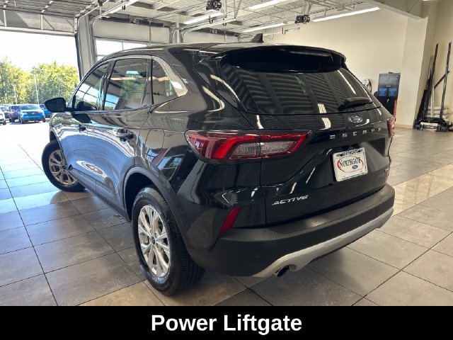 Used 2024 Ford Escape Active w/ Tech Pack #2 AWD/4WD image 14