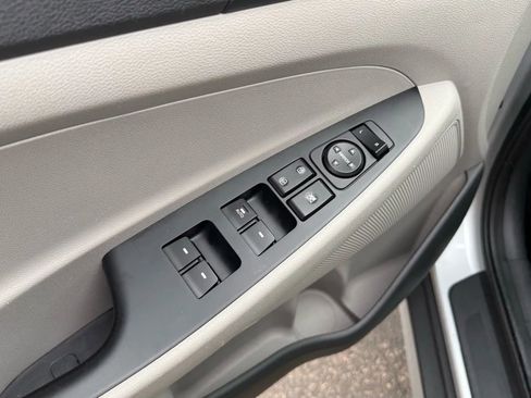 Used 2017 Hyundai Tucson SE image 12