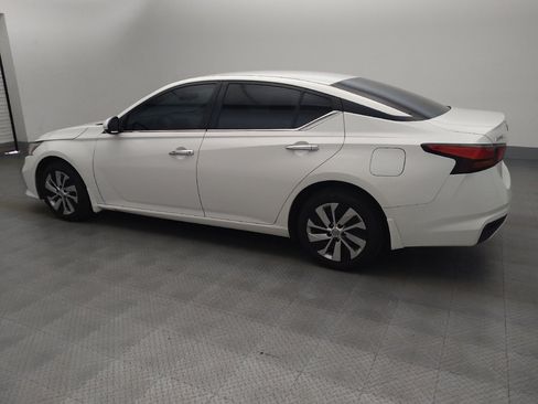 Used 2021 Nissan Altima 2.5 S FWD image 3