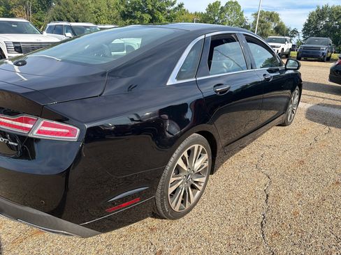 Used 2018 Lincoln MKZ Reserve w/ Climate Package AWD/4WD image 4