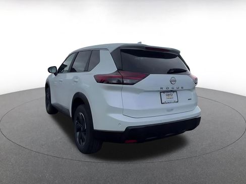 Used 2025 Nissan Rogue SV AWD/4WD image 11