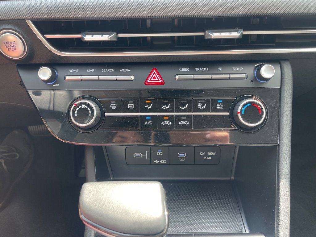 Used 2026 Hyundai Sonata SE FWD image 18