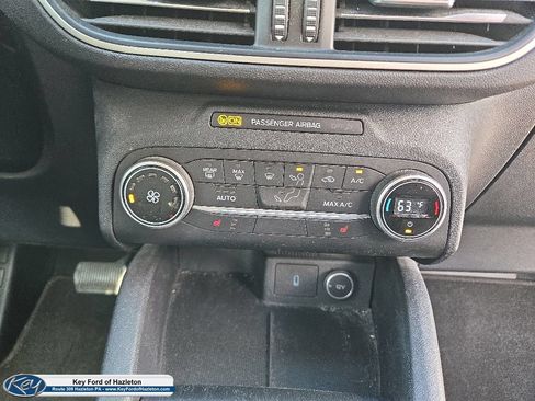 Used 2020 Ford Escape SE AWD/4WD image 23