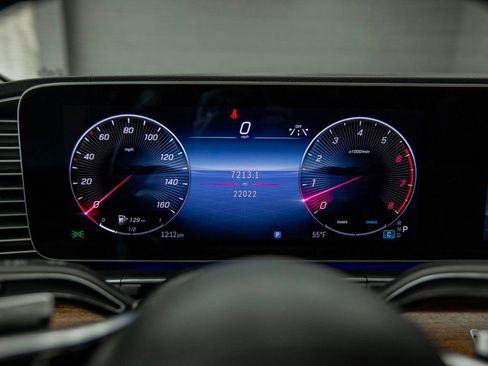 Used 2024 Mercedes-Benz GLE 450 4MATIC image 18