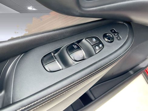 Used 2018 Nissan Murano Platinum image 21