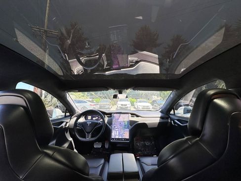 Used 2019 Tesla Model S Performance AWD/4WD image 13