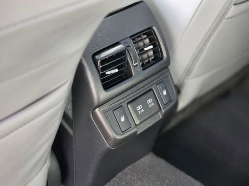 Used 2019 Subaru Outback 2.5i Limited image 17